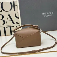 $98.00 USD LOEWE AAA Quality Messenger Bags For Women #1411210
