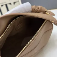 $98.00 USD LOEWE AAA Quality Messenger Bags For Women #1411211