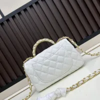 $98.00 USD Chanel AAA Quality Messenger Bags For Women #1411290