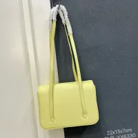 $76.00 USD Chanel AAA Quality Shoulder Bags For Women #1411298