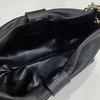 $102.00 USD Christian Dior AAA Quality Messenger Bags For Women #1411454