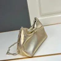 $102.00 USD Christian Dior AAA Quality Messenger Bags For Women #1411458