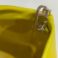 $102.00 USD Christian Dior AAA Quality Messenger Bags For Women #1411463