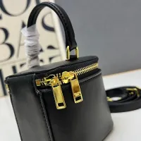 $68.00 USD Celine AAA Quality Handbags For Women #1411632