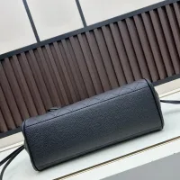 $108.00 USD Chanel AAA Quality Handbags For Women #1411686