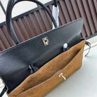 $108.00 USD Chanel AAA Quality Handbags For Women #1411689