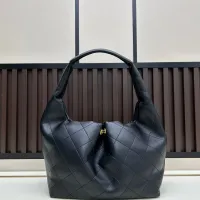$88.00 USD Chanel AAA Quality Shoulder Bags For Women #1412021