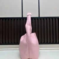 $88.00 USD Chanel AAA Quality Shoulder Bags For Women #1412023