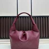 $88.00 USD Chanel AAA Quality Shoulder Bags For Women #1412024