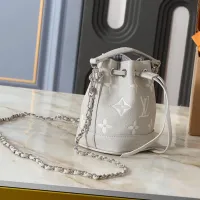 $42.00 USD Louis Vuitton Messenger Bags For Women #1412300