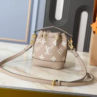 $42.00 USD Louis Vuitton Messenger Bags For Women #1412301