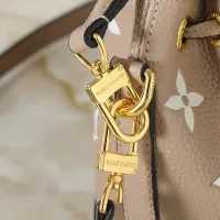 $42.00 USD Louis Vuitton Messenger Bags For Women #1412301