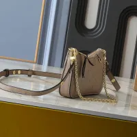 $45.00 USD Louis Vuitton Messenger Bags For Women #1412305