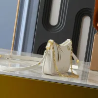 $45.00 USD Louis Vuitton Messenger Bags For Women #1412311