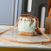$48.00 USD Louis Vuitton Messenger Bags For Women #1412313