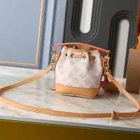 $48.00 USD Louis Vuitton Messenger Bags For Women #1412317