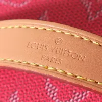 $52.00 USD Louis Vuitton Messenger Bags For Women #1412318