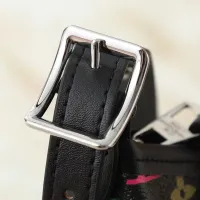 $56.00 USD Louis Vuitton Messenger Bags For Women #1412326