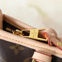 $56.00 USD Louis Vuitton Messenger Bags For Women #1412328