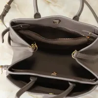 $72.00 USD Louis Vuitton AAA Quality Handbags For Women #1412395