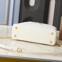 $96.00 USD Louis Vuitton AAA Quality Messenger Bags For Women #1412424