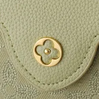 $92.00 USD Louis Vuitton AAA Quality Messenger Bags For Women #1412427