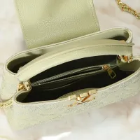 $96.00 USD Louis Vuitton AAA Quality Messenger Bags For Women #1412431