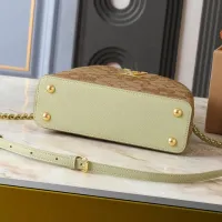 $96.00 USD Louis Vuitton AAA Quality Messenger Bags For Women #1412436