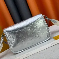 $68.00 USD Louis Vuitton AAA Quality Messenger Bags For Women #1412461