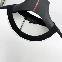 $82.00 USD Louis Vuitton LV Hoodies Long Sleeved For Men #1412528