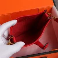 $105.00 USD Hermes AAA Quality Messenger Bags For Women #1412632