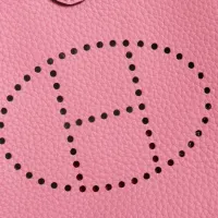 $96.00 USD Hermes AAA Quality Messenger Bags For Women #1412638