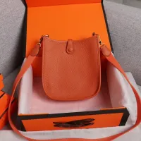 $105.00 USD Hermes AAA Quality Messenger Bags For Women #1412639