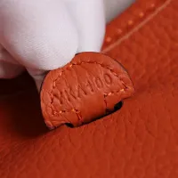 $96.00 USD Hermes AAA Quality Messenger Bags For Women #1412640