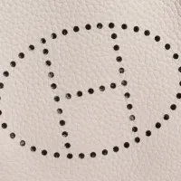 $105.00 USD Hermes AAA Quality Messenger Bags For Women #1412652