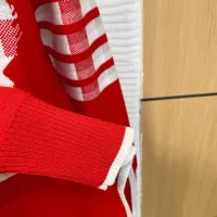 $88.00 USD Thom Browne TB Sweaters Long Sleeved For Men #1412873