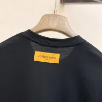 $68.00 USD Louis Vuitton LV T-Shirts Short Sleeved For Men #1412943