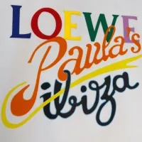 $85.00 USD LOEWE Hoodies Long Sleeved For Men #1412993