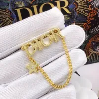$25.00 USD Christian Dior Brooches For Women #1413272