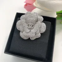 $38.00 USD Chanel Brooches For Women #1413283