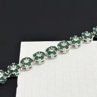 $52.00 USD Van Cleef & Arpels Bracelets For Women #1413300