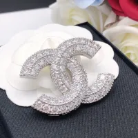 $32.00 USD Chanel Brooches For Women #1413408