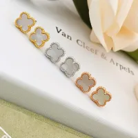 $25.00 USD Van Cleef & Arpels Earrings For Women #1413518