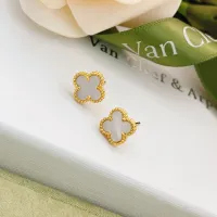 $25.00 USD Van Cleef & Arpels Earrings For Women #1413520