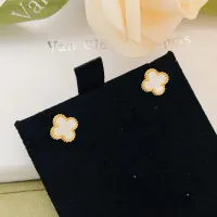 $25.00 USD Van Cleef & Arpels Earrings For Women #1413520