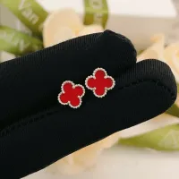 $25.00 USD Van Cleef & Arpels Earrings For Women #1413523