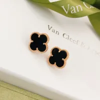 $25.00 USD Van Cleef & Arpels Earrings For Women #1413533