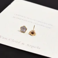 $36.00 USD Van Cleef & Arpels Earrings For Women #1413961