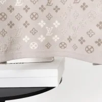 $42.00 USD Louis Vuitton LV T-Shirts Short Sleeved For Unisex #1414128