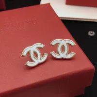 $25.00 USD Chanel Earrings For Women #1414361